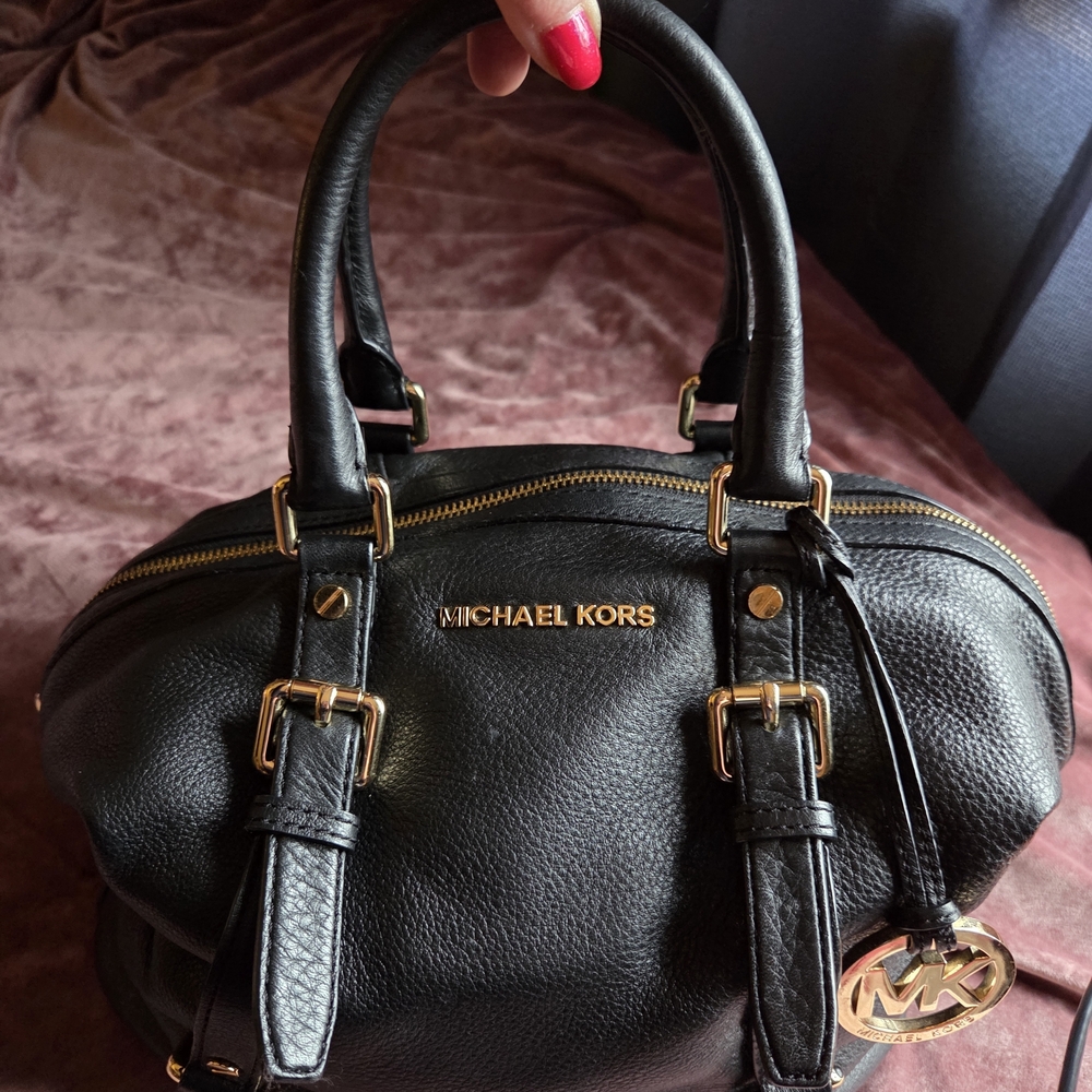Michael Kors Bedford Legacy Medium Convertible Satchel in Black Pebbled